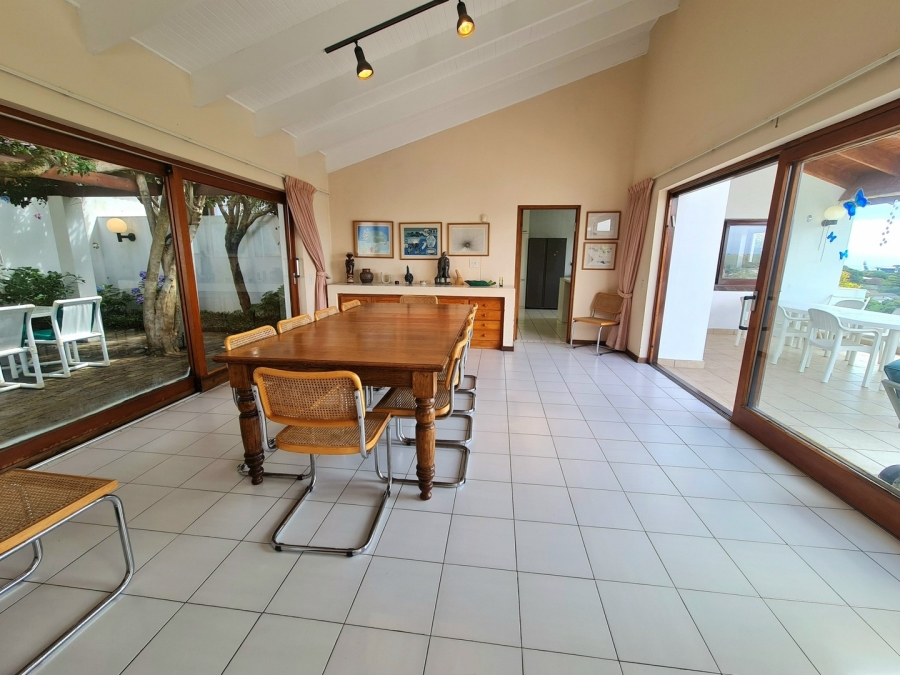 5 Bedroom Property for Sale in Lower Robberg Western Cape